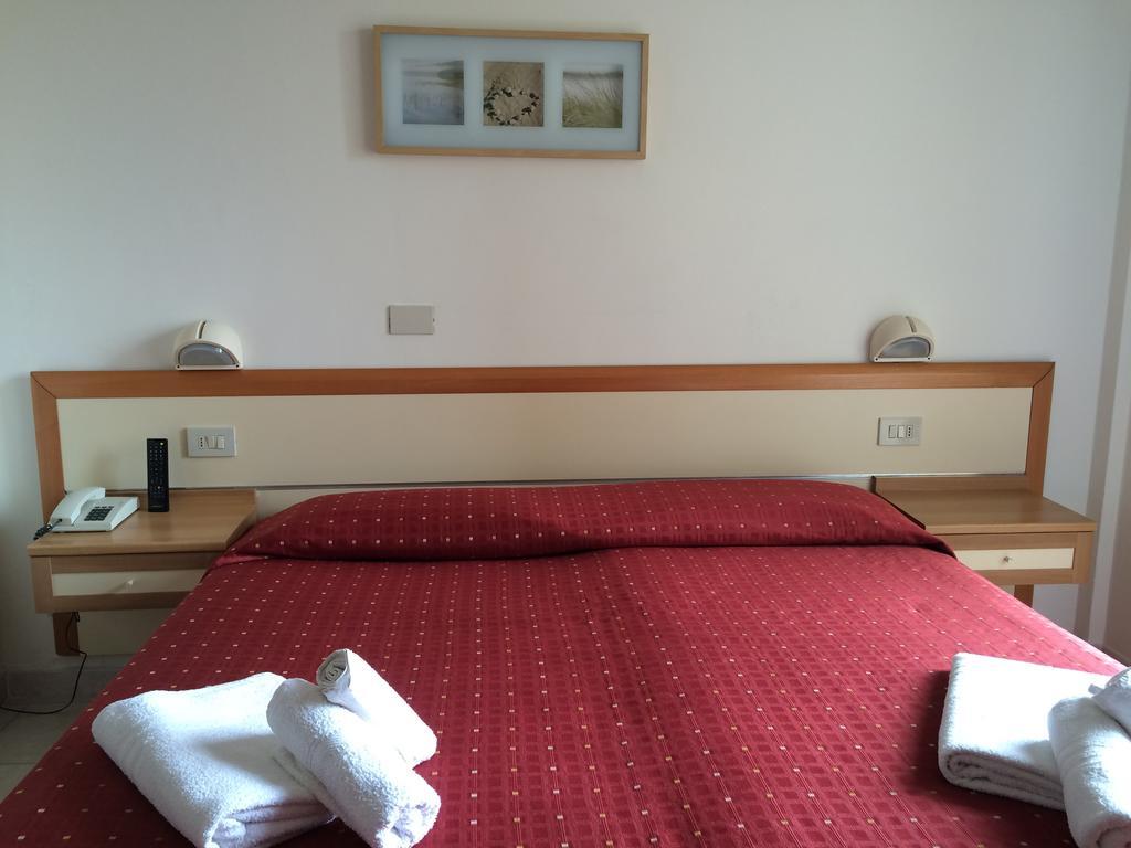 Hotel Real 切尔维亚 外观 照片